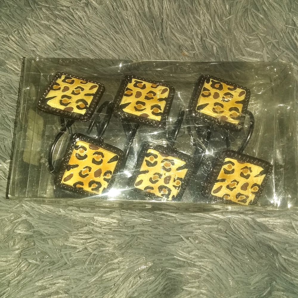 Shower hooks